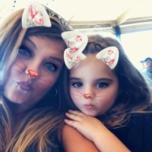 Meet your Posher, Krissi